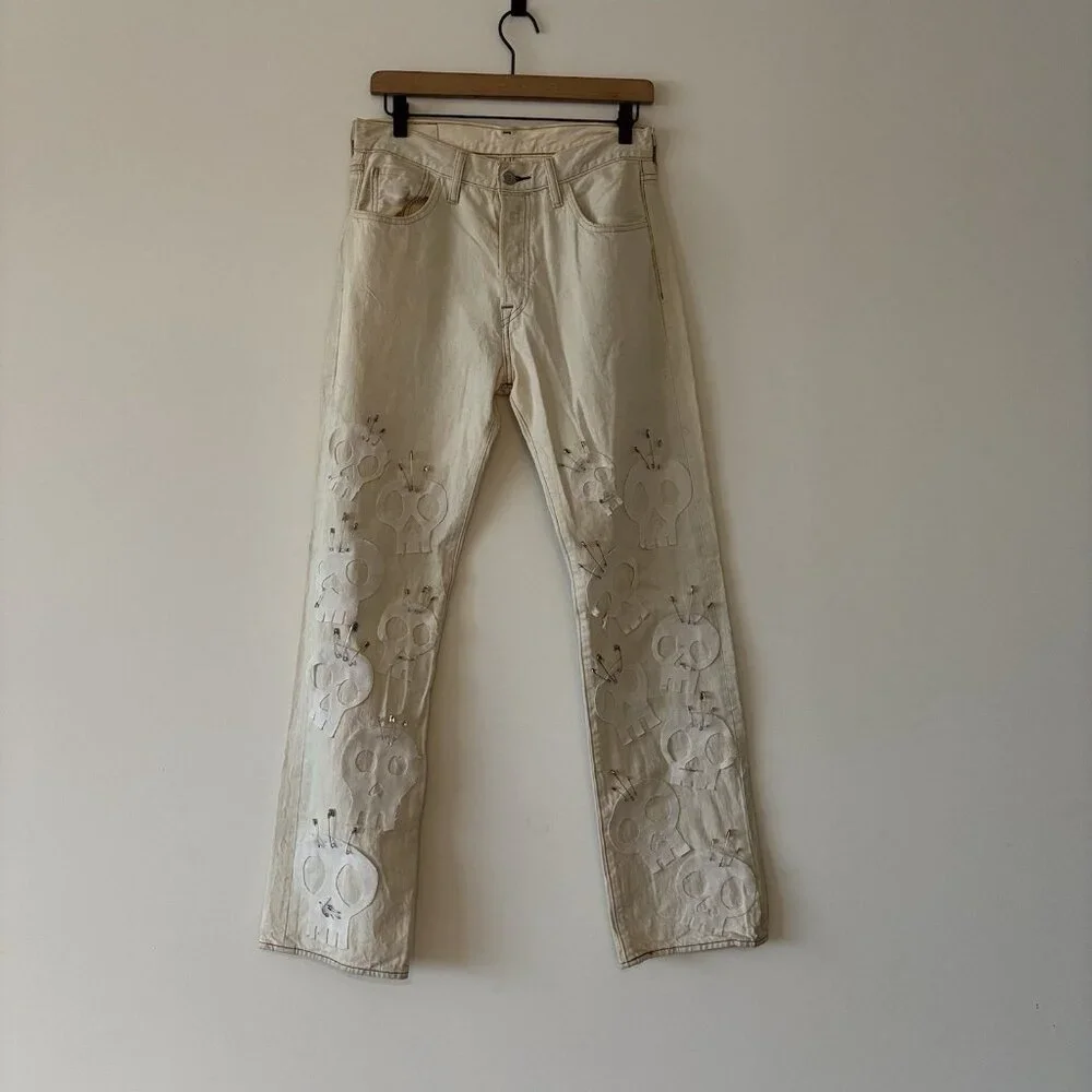 Levi’s‎ Up Cycled Jeans Bleached Skulls Safety Pins Men’s Size 30x32 Grunge